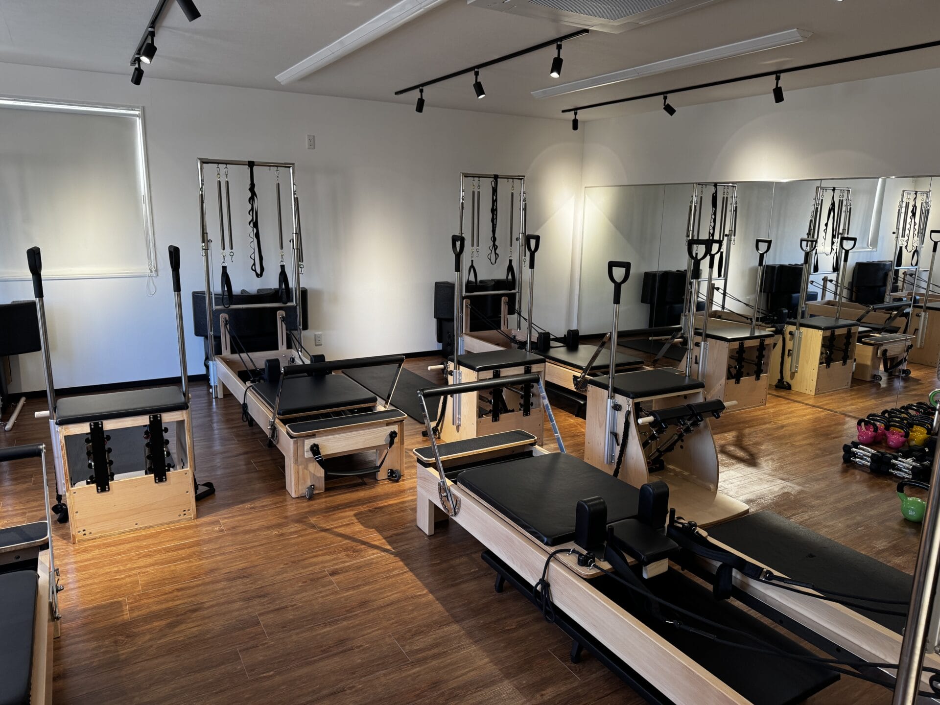 尼崎のマシンピラティスのセミパーソナルスタジオ-Rive Pilates