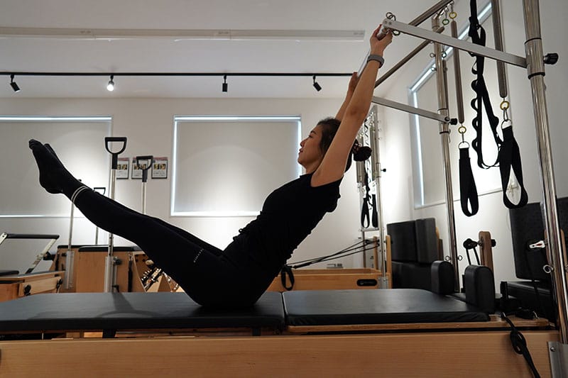 尼崎のピラティススタジオのマシンの説明-タワー